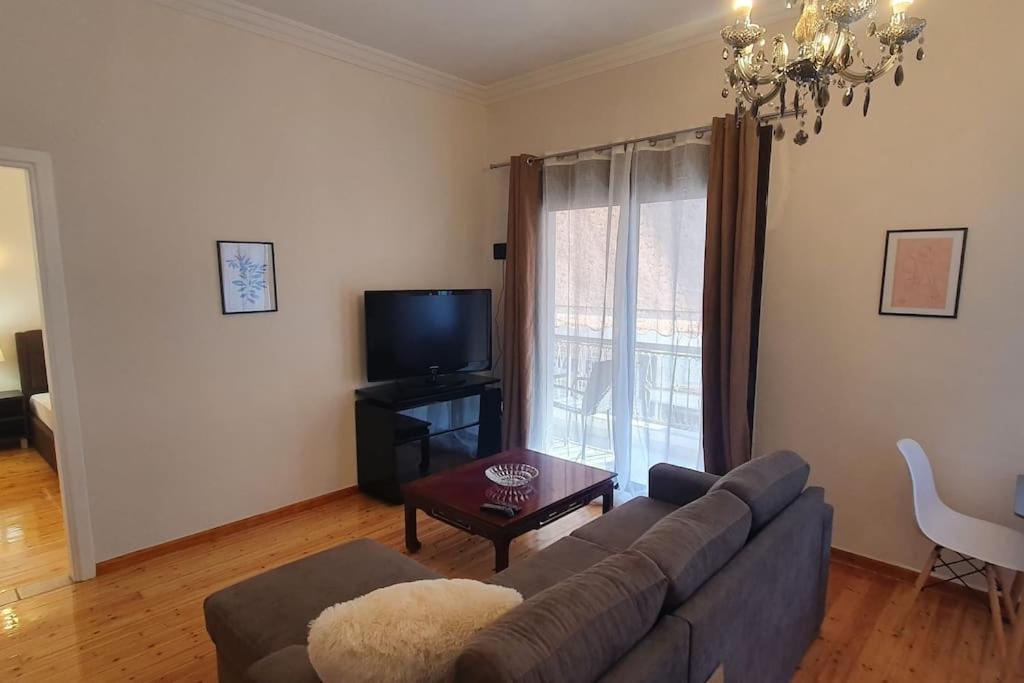 Spacious Beauty In Athens, 55M2, Metro 7' Экстерьер фото